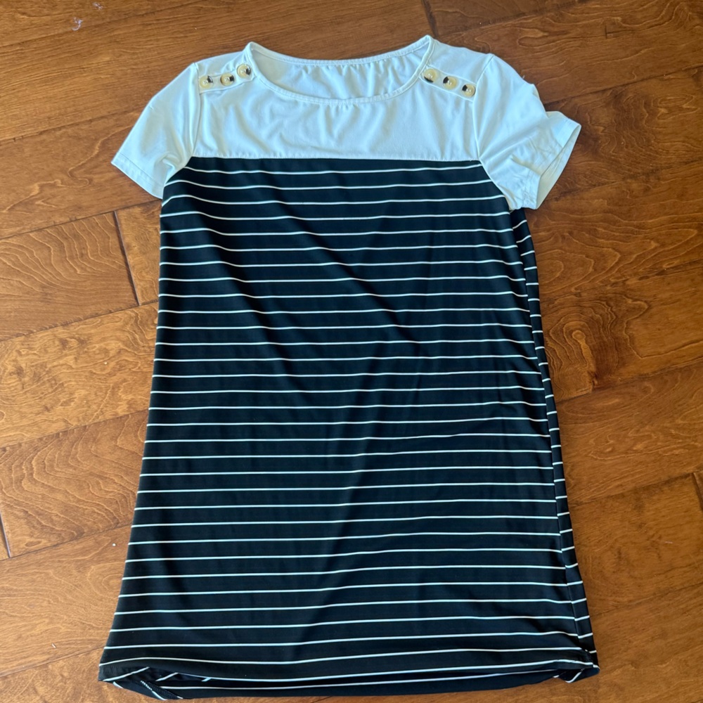SHEIN Size Medium Black and White Striped Midi Skirt